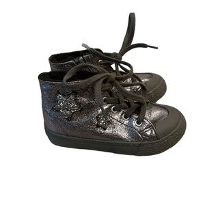 Victoria Tribu Star Lined Hightop Metallic Silver Size 10.5 (27)